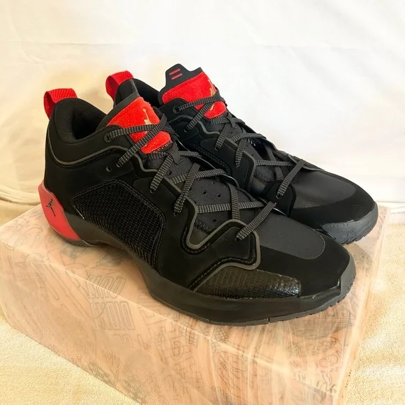 Jordan 37 Bred Black/Red size 14 BRAND NEW MEN’S BASKETBALL SHOES - Picture 2 of 5